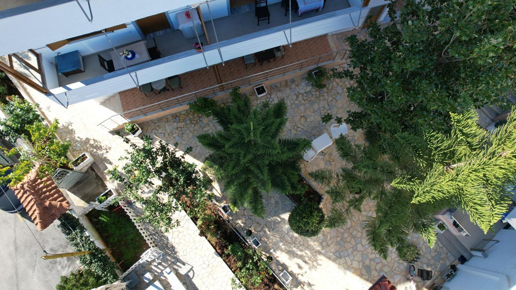 Hotel Chris Ksamil Luaran gambar