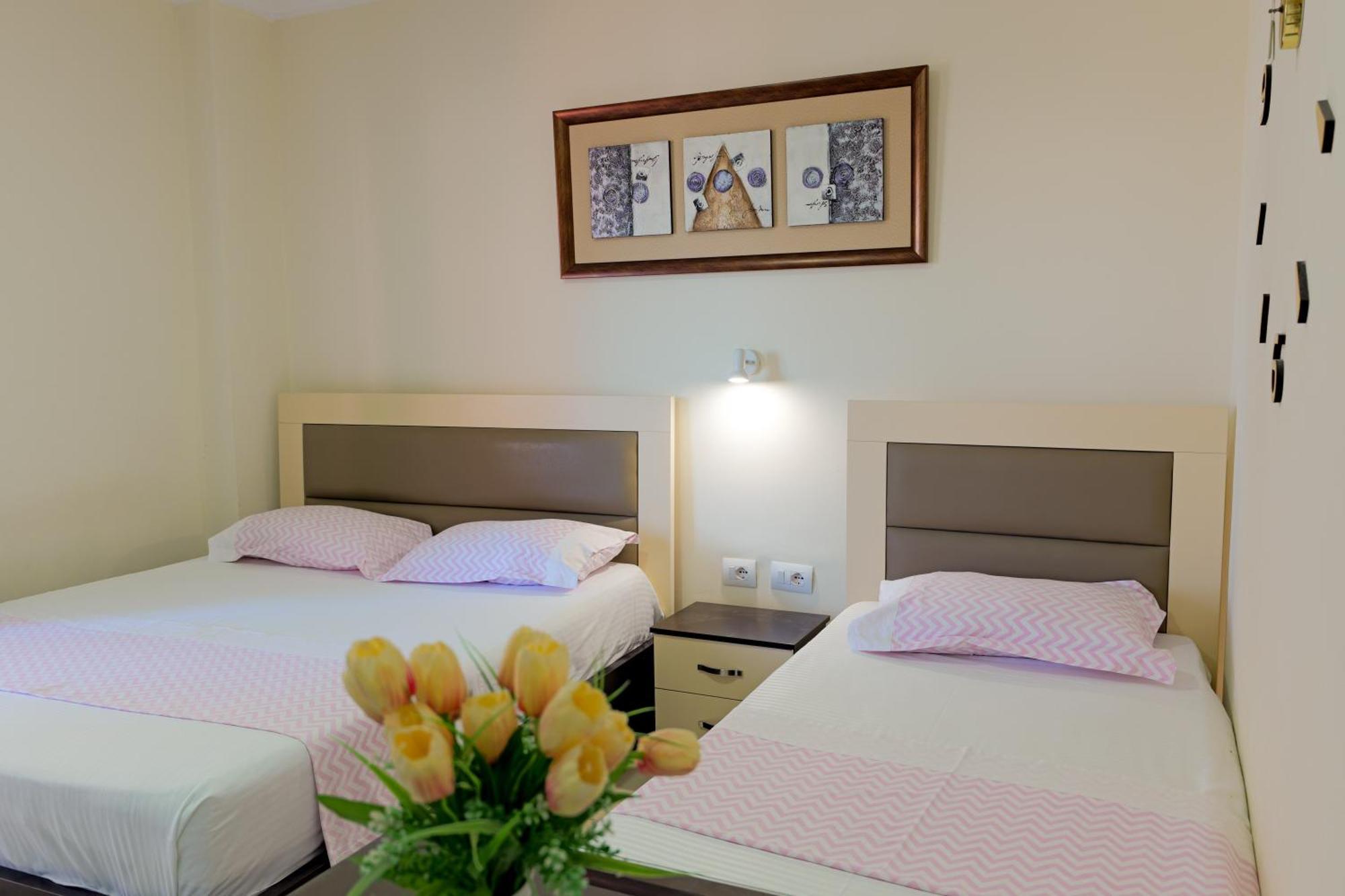 Hotel Chris Ksamil Luaran gambar