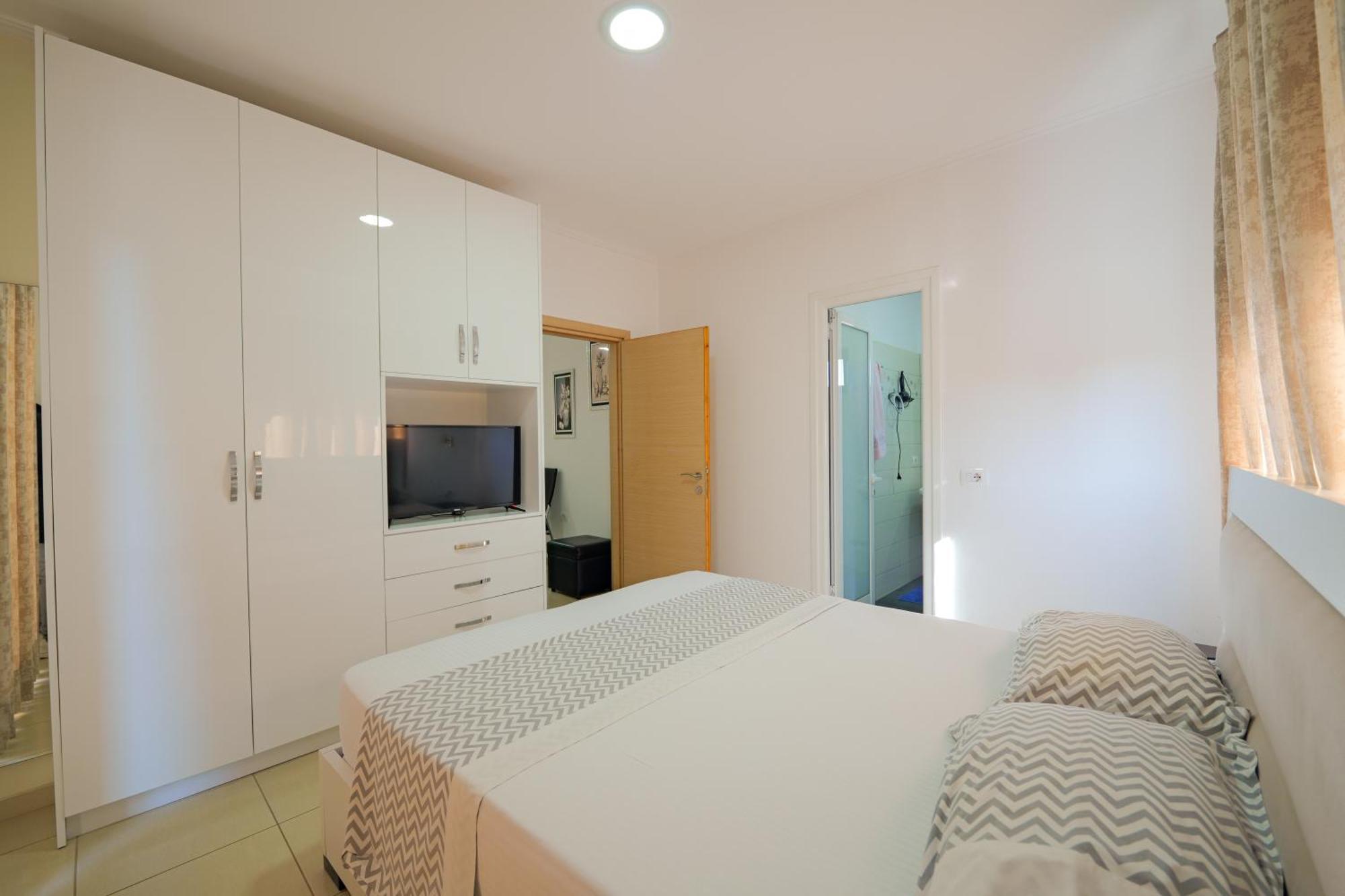 Hotel Chris Ksamil Luaran gambar